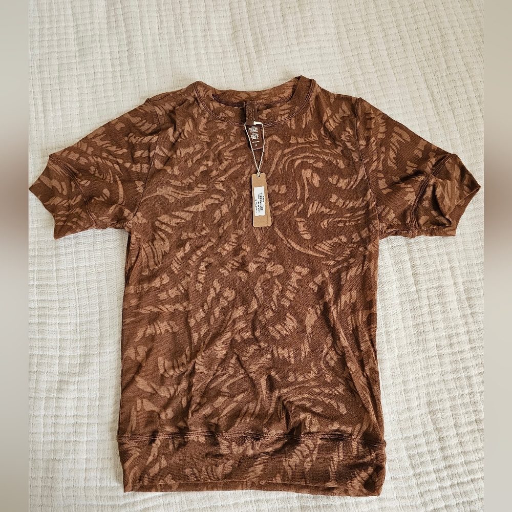 Skims summer mesh tee
